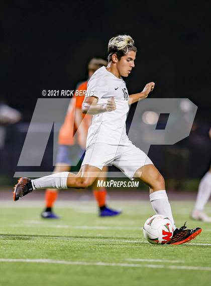 Thumbnail 3 in The Woodlands vs. Bridgeland (UIL 6A Area Playoff) photogallery.