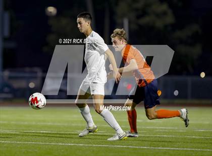 Thumbnail 3 in The Woodlands vs. Bridgeland (UIL 6A Area Playoff) photogallery.
