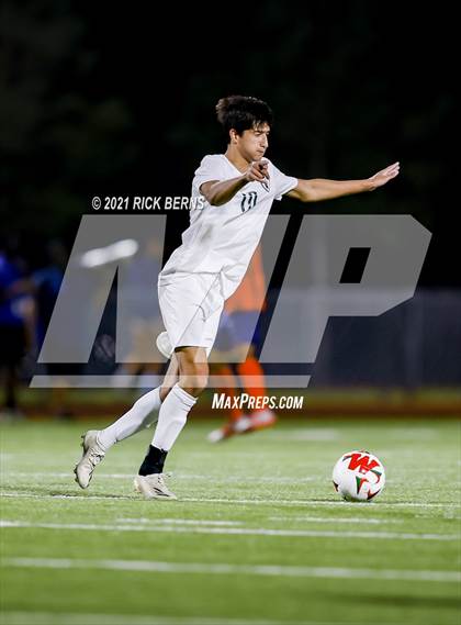 Thumbnail 1 in The Woodlands vs. Bridgeland (UIL 6A Area Playoff) photogallery.