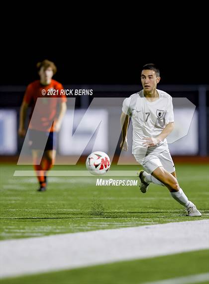 Thumbnail 2 in The Woodlands vs. Bridgeland (UIL 6A Area Playoff) photogallery.