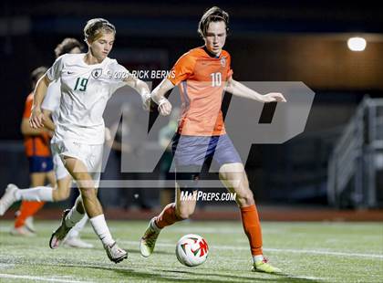 Thumbnail 3 in The Woodlands vs. Bridgeland (UIL 6A Area Playoff) photogallery.