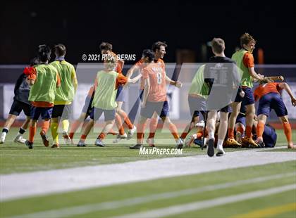 Thumbnail 3 in The Woodlands vs. Bridgeland (UIL 6A Area Playoff) photogallery.