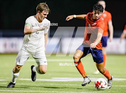 Thumbnail 2 in The Woodlands vs. Bridgeland (UIL 6A Area Playoff) photogallery.
