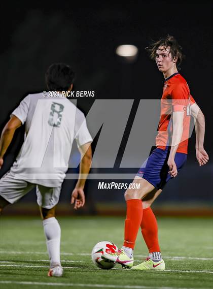Thumbnail 1 in The Woodlands vs. Bridgeland (UIL 6A Area Playoff) photogallery.