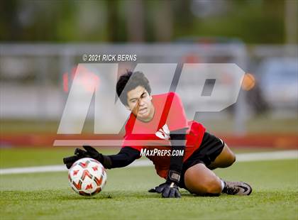 Thumbnail 2 in The Woodlands vs. Bridgeland (UIL 6A Area Playoff) photogallery.
