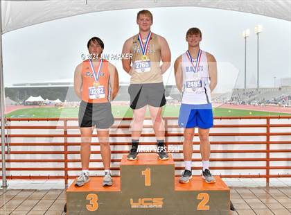Thumbnail 2 in UIL 2A Track & Field Final (Awards) photogallery.