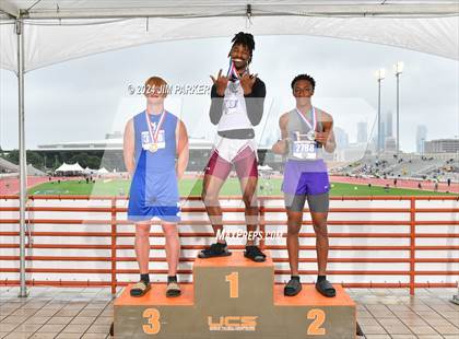 Thumbnail 2 in UIL 2A Track & Field Final (Awards) photogallery.