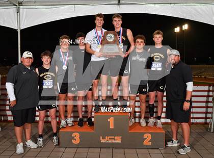 Thumbnail 3 in UIL 2A Track & Field Final (Awards) photogallery.