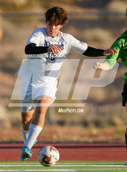 Thumbnail 1 in The Meadows School vs Virgin Valley (NIAA 3A Southern Region Quarterfinals) photogallery.