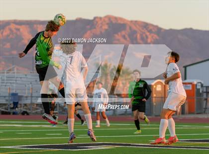 Thumbnail 1 in The Meadows School vs Virgin Valley (NIAA 3A Southern Region Quarterfinals) photogallery.