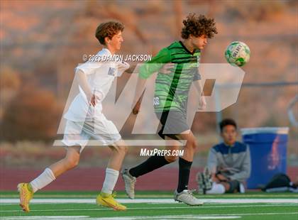 Thumbnail 3 in The Meadows School vs Virgin Valley (NIAA 3A Southern Region Quarterfinals) photogallery.