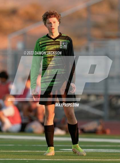 Thumbnail 3 in The Meadows School vs Virgin Valley (NIAA 3A Southern Region Quarterfinals) photogallery.