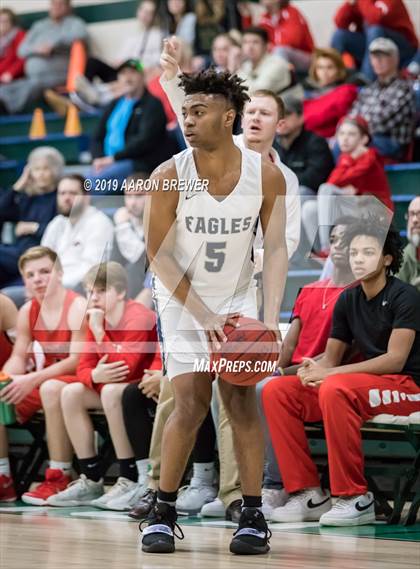 Thumbnail 3 in Baptist Prep v Glen Rose (AAA 3A District Playoff) photogallery.