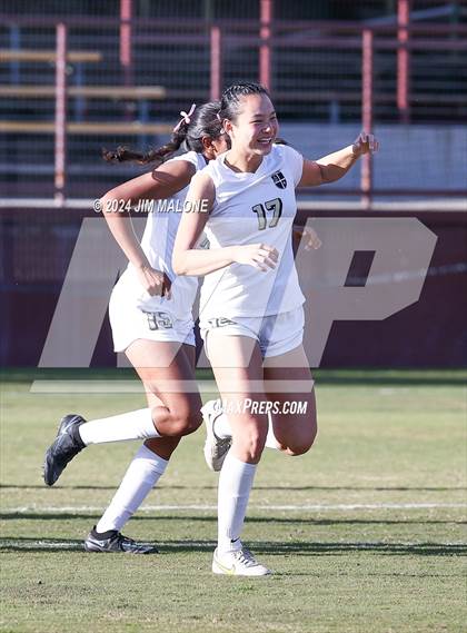 Thumbnail 1 in Archbishop Mitty vs. Saint Francis (CIFCCS D1 Championship) photogallery.