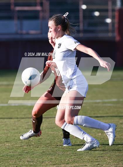 Thumbnail 2 in Archbishop Mitty vs. Saint Francis (CIFCCS D1 Championship) photogallery.
