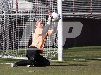 Thumbnail 2 in Archbishop Mitty vs. Saint Francis (CIFCCS D1 Championship) photogallery.