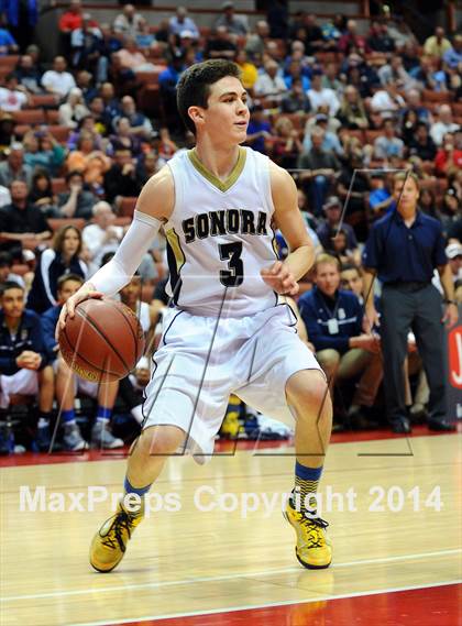 Thumbnail 3 in Calabasas vs. Sonora (CIF SS 2A Final) photogallery.