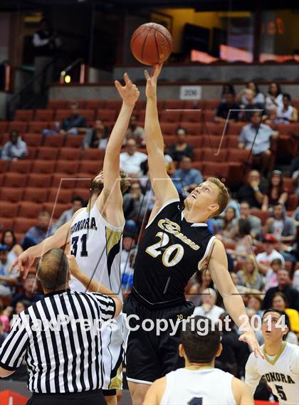 Thumbnail 2 in Calabasas vs. Sonora (CIF SS 2A Final) photogallery.