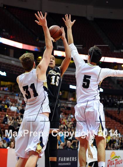 Thumbnail 3 in Calabasas vs. Sonora (CIF SS 2A Final) photogallery.