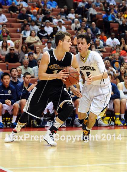 Thumbnail 3 in Calabasas vs. Sonora (CIF SS 2A Final) photogallery.
