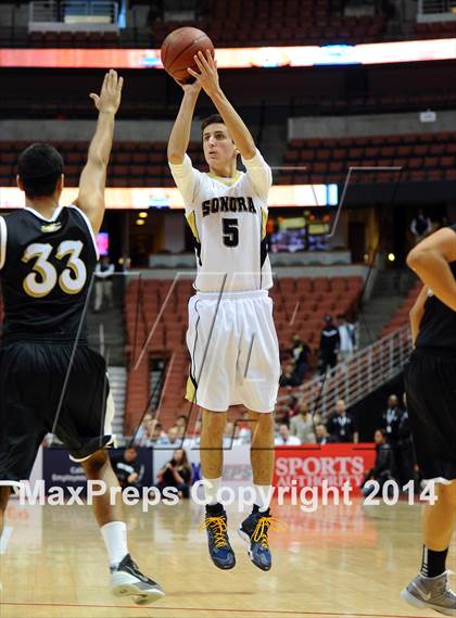 Thumbnail 3 in Calabasas vs. Sonora (CIF SS 2A Final) photogallery.