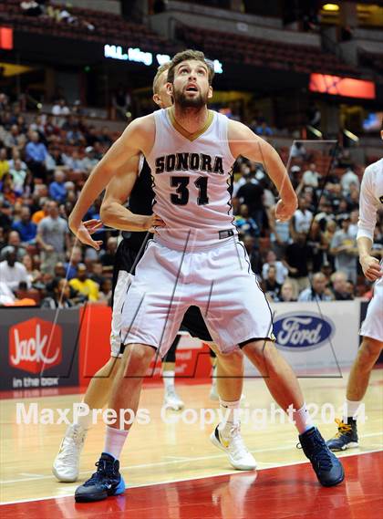 Thumbnail 1 in Calabasas vs. Sonora (CIF SS 2A Final) photogallery.