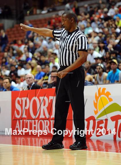 Thumbnail 3 in Calabasas vs. Sonora (CIF SS 2A Final) photogallery.
