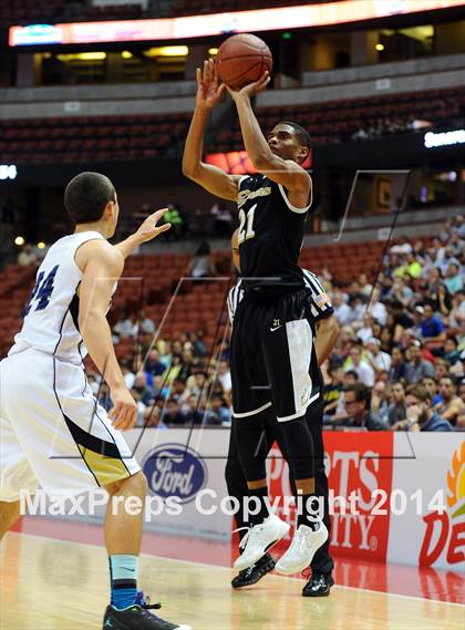 Thumbnail 3 in Calabasas vs. Sonora (CIF SS 2A Final) photogallery.