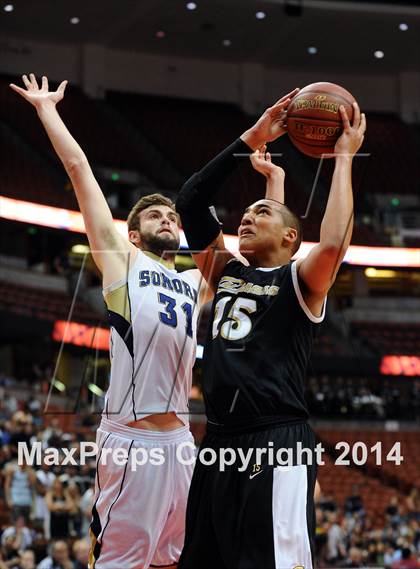 Thumbnail 1 in Calabasas vs. Sonora (CIF SS 2A Final) photogallery.