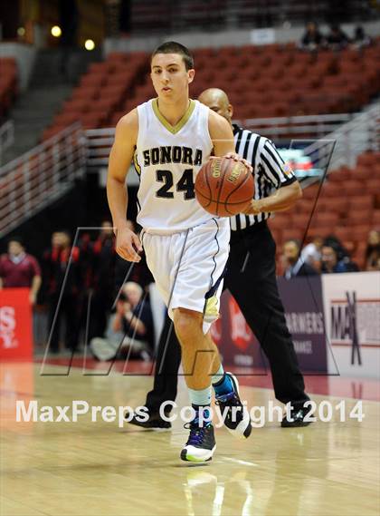 Thumbnail 2 in Calabasas vs. Sonora (CIF SS 2A Final) photogallery.