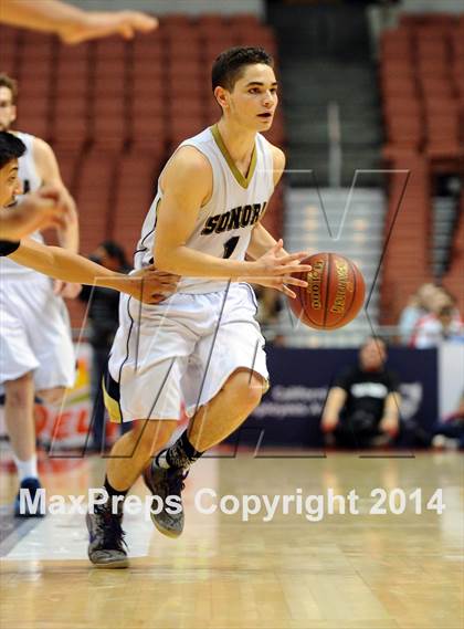 Thumbnail 3 in Calabasas vs. Sonora (CIF SS 2A Final) photogallery.