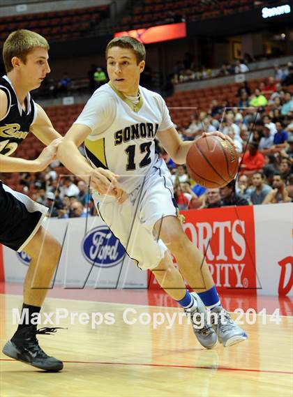 Thumbnail 1 in Calabasas vs. Sonora (CIF SS 2A Final) photogallery.
