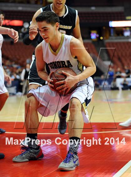 Thumbnail 1 in Calabasas vs. Sonora (CIF SS 2A Final) photogallery.