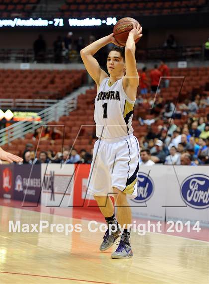 Thumbnail 3 in Calabasas vs. Sonora (CIF SS 2A Final) photogallery.