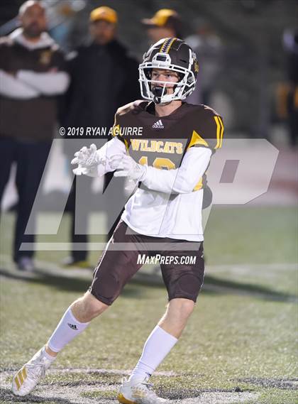 Thumbnail 2 in Temecula Valley @ El Camino (CIF SoCal D3-AA Regional Final) photogallery.
