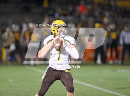 Thumbnail 2 in Temecula Valley @ El Camino (CIF SoCal D3-AA Regional Final) photogallery.