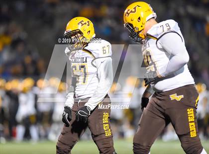 Thumbnail 2 in Temecula Valley @ El Camino (CIF SoCal D3-AA Regional Final) photogallery.