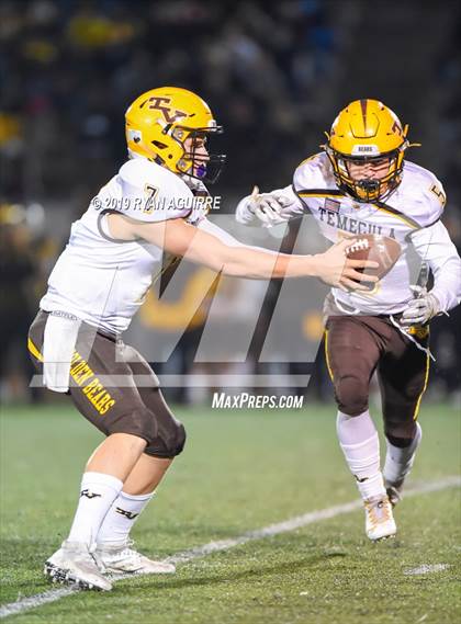Thumbnail 2 in Temecula Valley @ El Camino (CIF SoCal D3-AA Regional Final) photogallery.