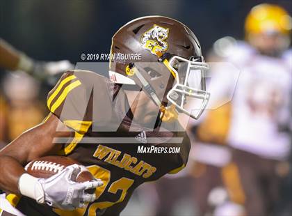 Thumbnail 3 in Temecula Valley @ El Camino (CIF SoCal D3-AA Regional Final) photogallery.
