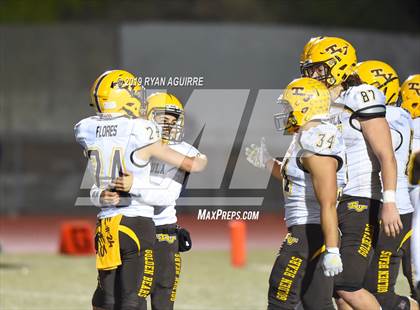 Thumbnail 2 in Temecula Valley @ El Camino (CIF SoCal D3-AA Regional Final) photogallery.