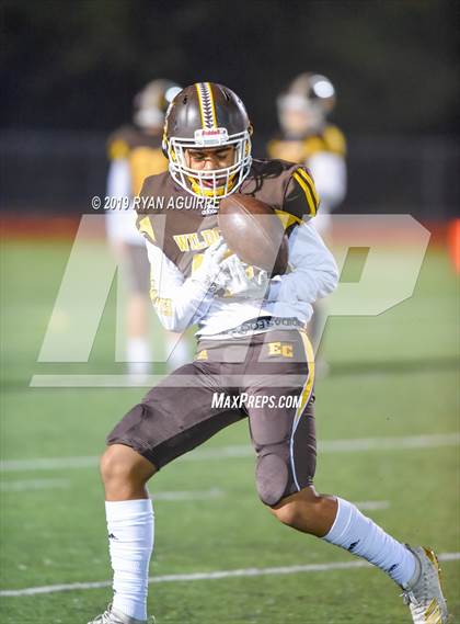Thumbnail 2 in Temecula Valley @ El Camino (CIF SoCal D3-AA Regional Final) photogallery.