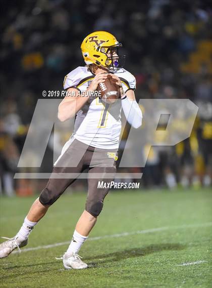 Thumbnail 3 in Temecula Valley @ El Camino (CIF SoCal D3-AA Regional Final) photogallery.