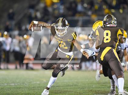 Thumbnail 3 in Temecula Valley @ El Camino (CIF SoCal D3-AA Regional Final) photogallery.