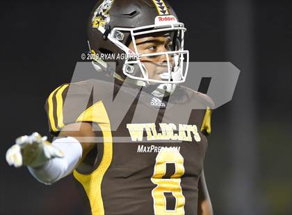 Thumbnail 2 in Temecula Valley @ El Camino (CIF SoCal D3-AA Regional Final) photogallery.