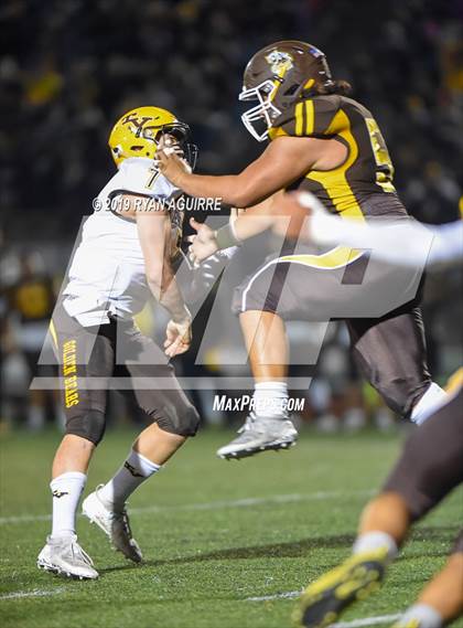 Thumbnail 3 in Temecula Valley @ El Camino (CIF SoCal D3-AA Regional Final) photogallery.