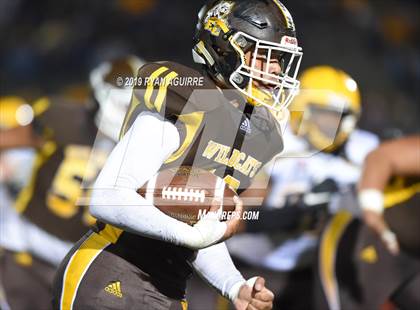 Thumbnail 2 in Temecula Valley @ El Camino (CIF SoCal D3-AA Regional Final) photogallery.