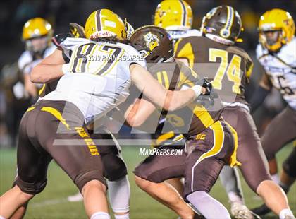 Thumbnail 2 in Temecula Valley @ El Camino (CIF SoCal D3-AA Regional Final) photogallery.