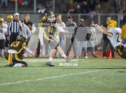 Thumbnail 3 in Temecula Valley @ El Camino (CIF SoCal D3-AA Regional Final) photogallery.