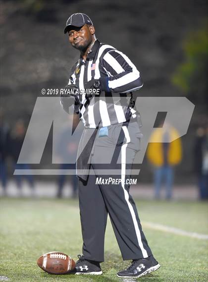 Thumbnail 2 in Temecula Valley @ El Camino (CIF SoCal D3-AA Regional Final) photogallery.