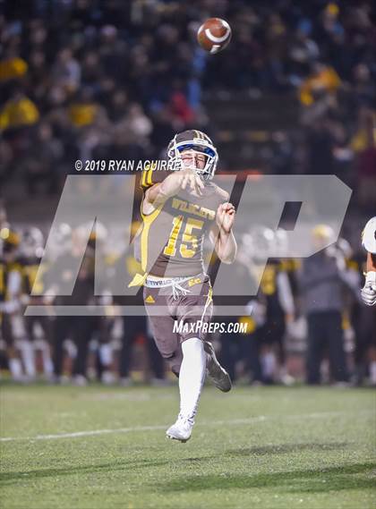 Thumbnail 2 in Temecula Valley @ El Camino (CIF SoCal D3-AA Regional Final) photogallery.